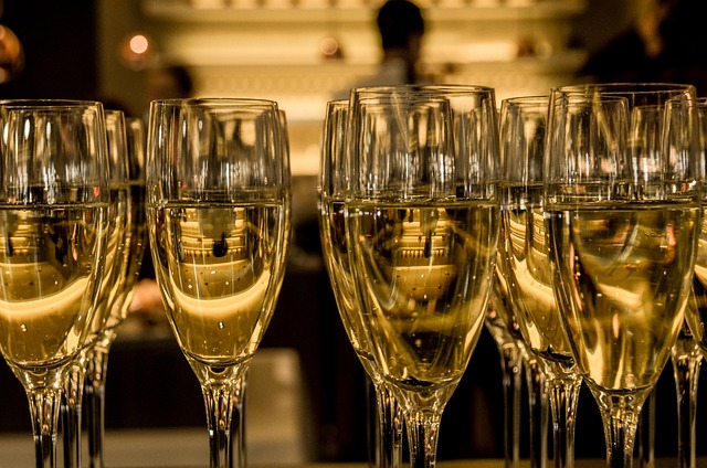 De bruisende wereld van champagnes: ontdek de finesse en diversiteit